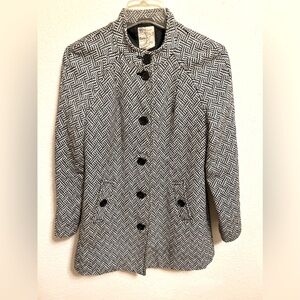 Black and White Zigzag Geometric Print Coat